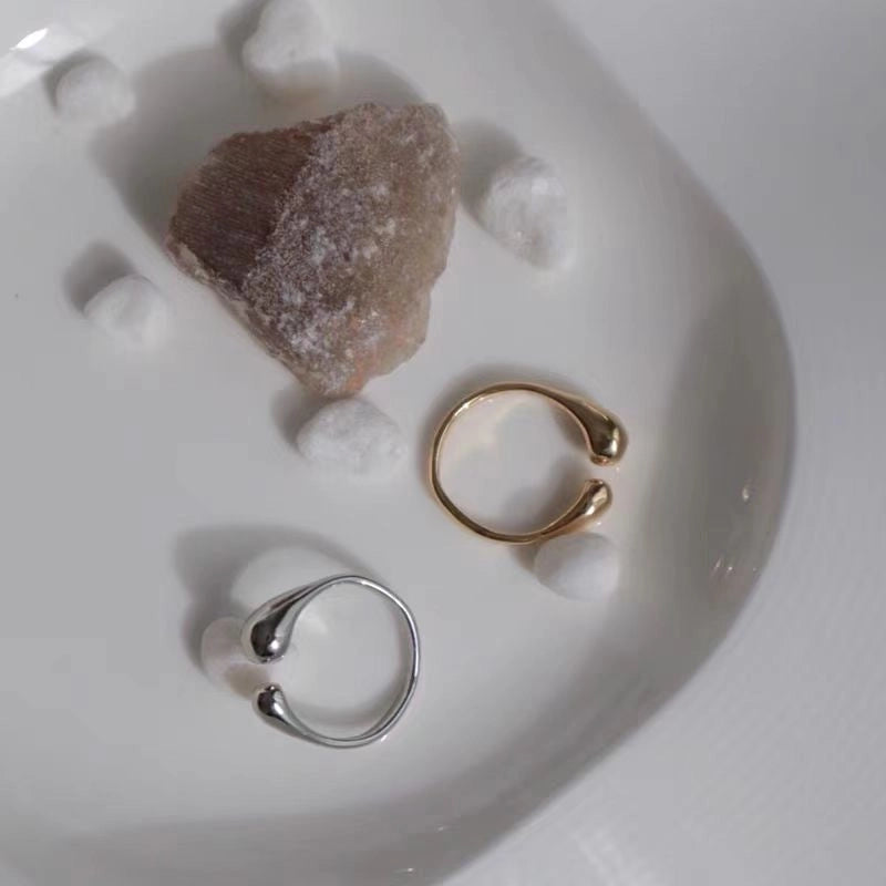 Minimalist Solid Color Alloy Plating 18K Gold Plated Women’s Open Rings