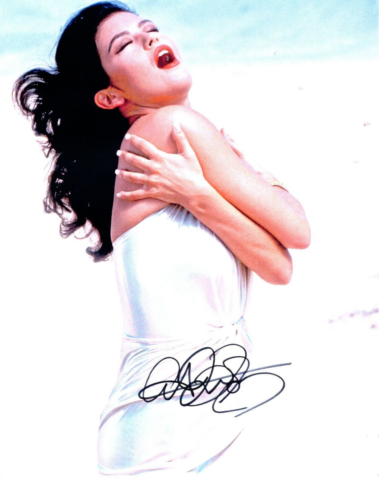 Signed Photo Poster painting of Catherine Zeta-Jones 10x8