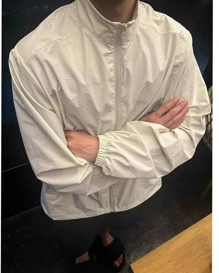 Lightweight Sun Protection Jacket for Men Zip Up Stand Collar