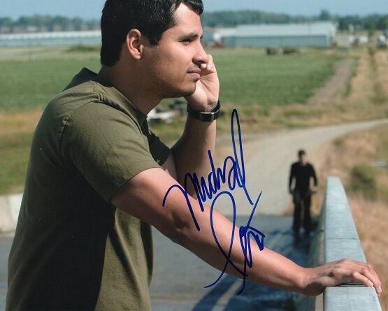 *MICHAEL PENA*SIGNED*AUTOGRAPHED*Photo Poster painting*SHOOTER*COA*8 X 10