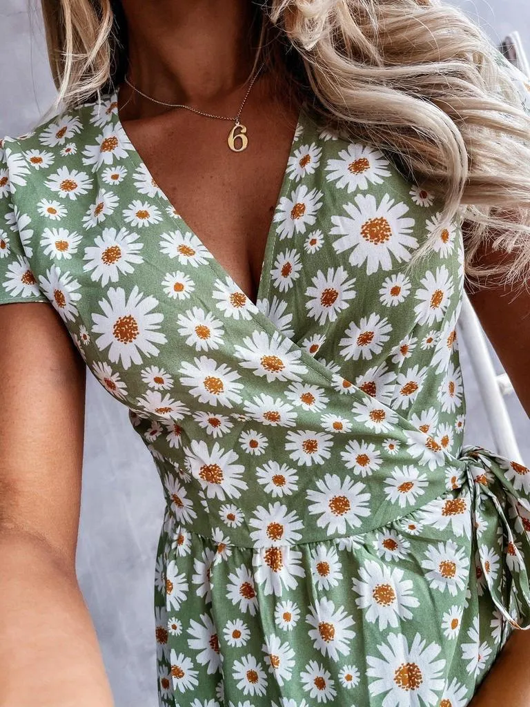 Youthful Floral Print Short Sleeve Midi Dress-vocosishoes