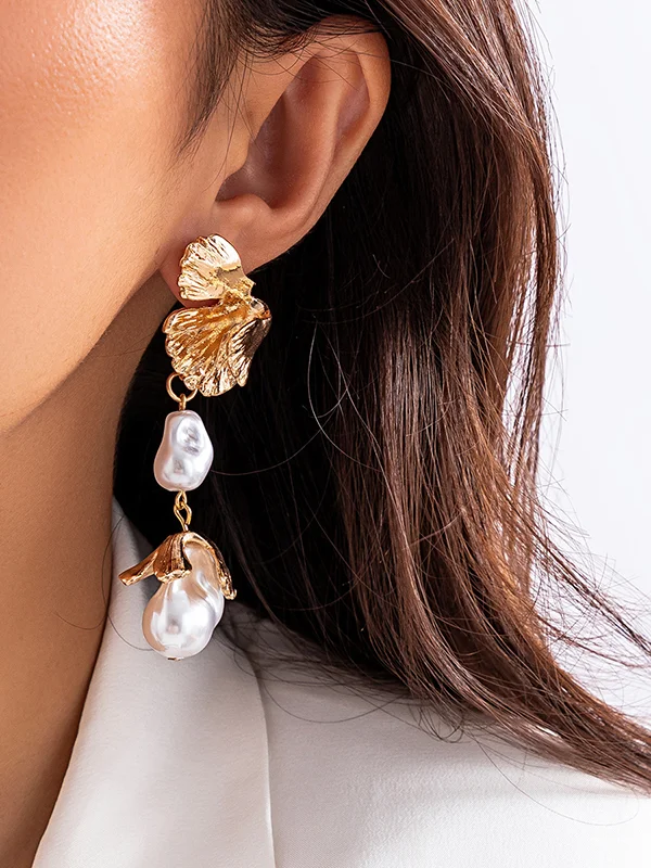 Geometric Imitation Pearls Drop Earrings