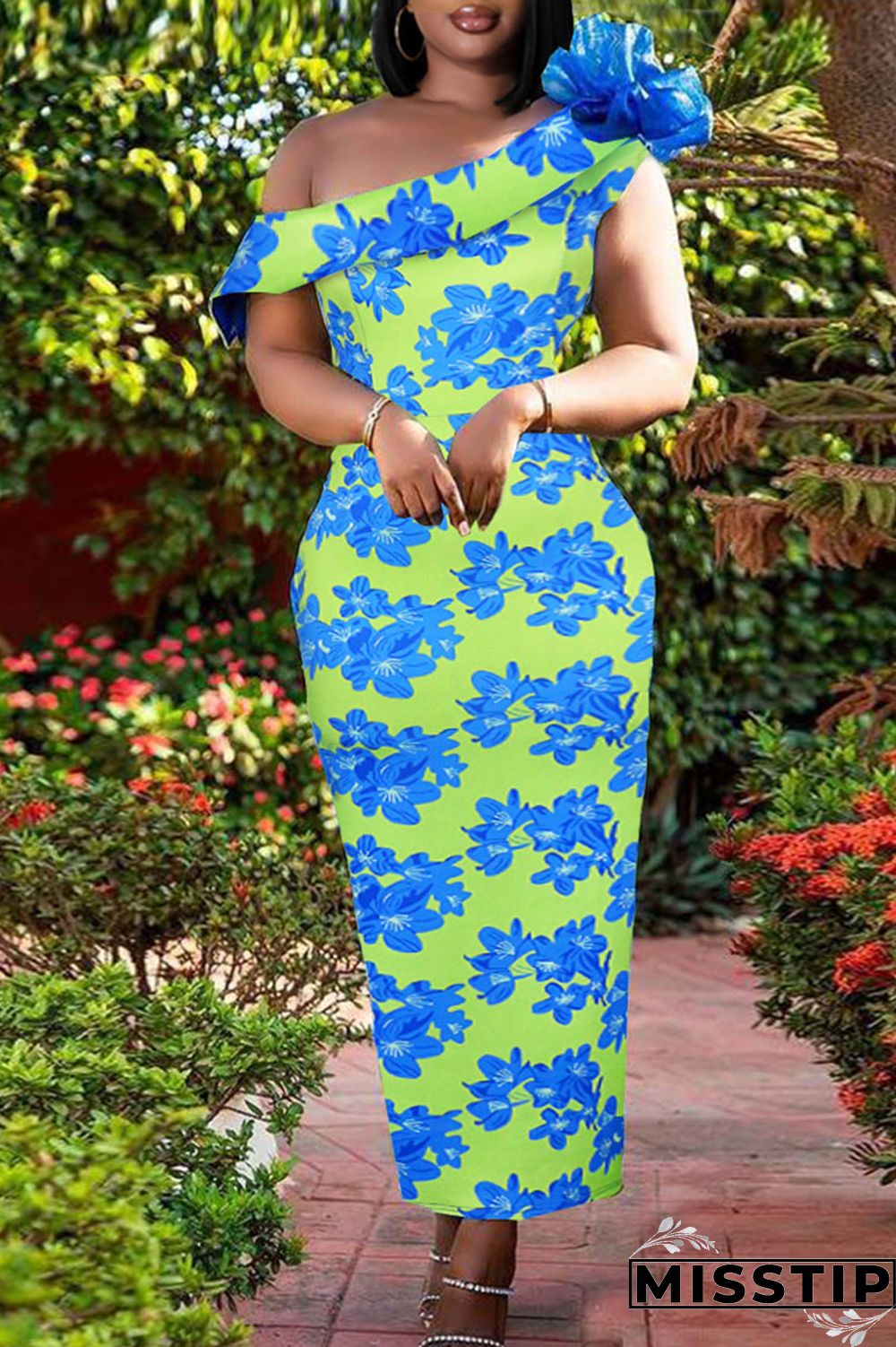 Blue Elegant Print Patchwork Appliques Oblique Collar Straight Dresses