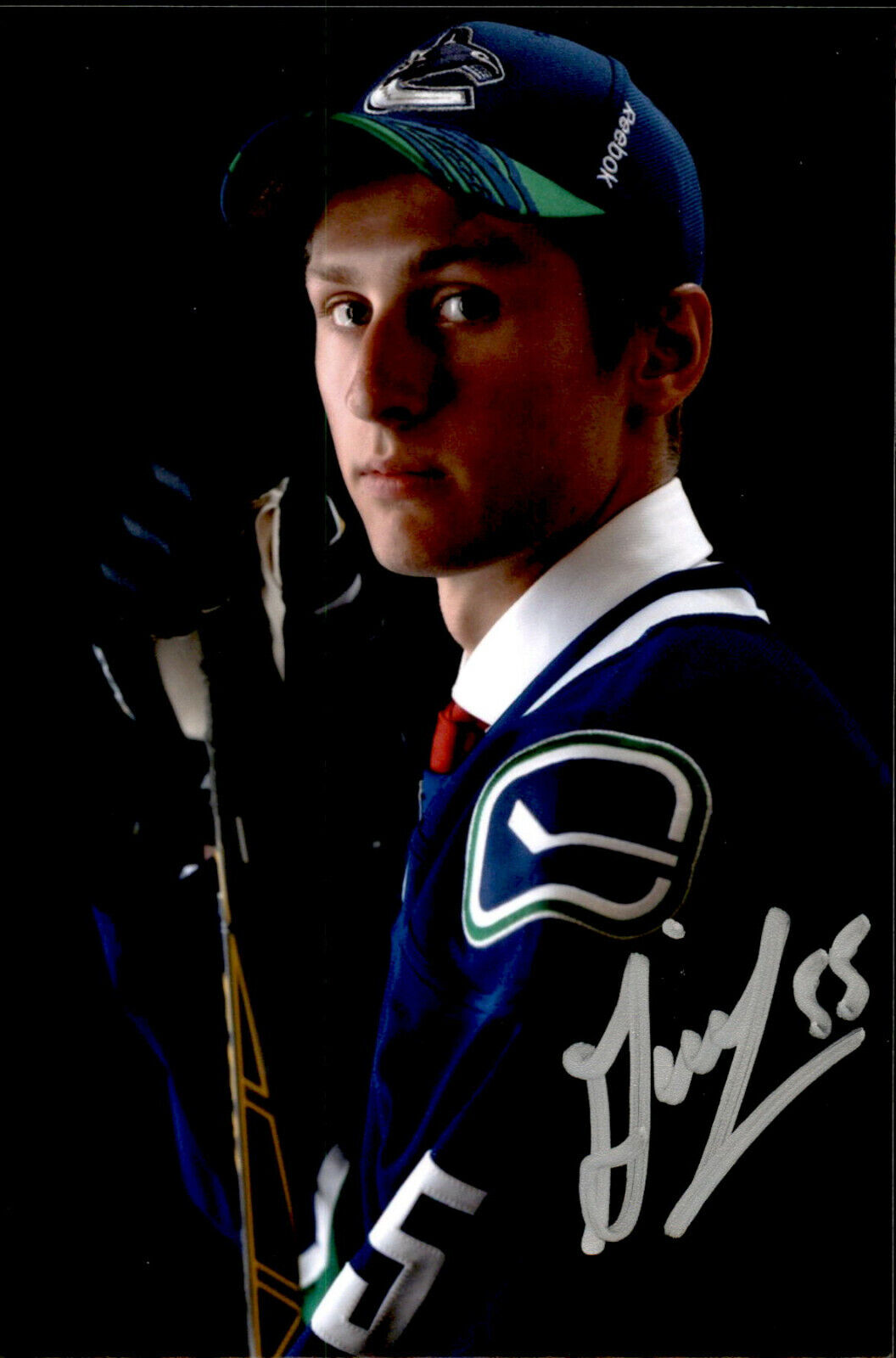 Guillaume Brisebois SIGNED 4x6 Photo Poster painting VANCOUVER CANUCKS #3