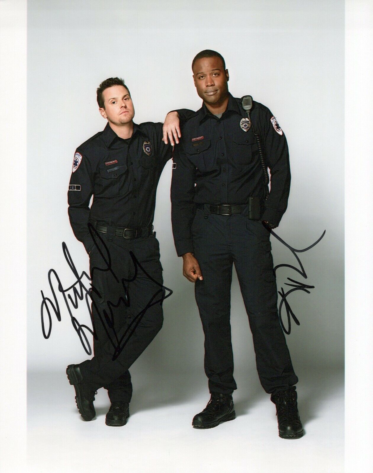 Sirens autographed Photo Poster painting signed 8x10 #2 Michael Mosley Kevin Daniels