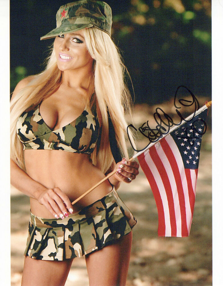 Courtney Stodden glamour shot autographed Photo Poster painting signed 8x10 #5