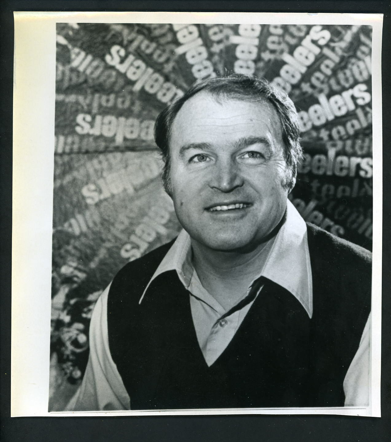 Chuck Noll Pittsburgh Steelers Coach 1974 Press Photo Poster painting