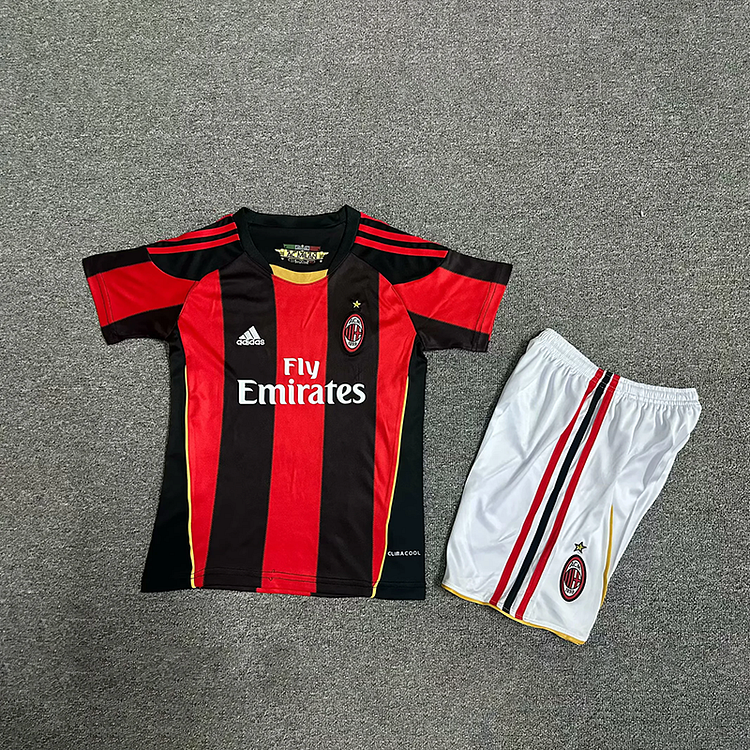 Retro 2010/11 AC Milan Home Kids Set