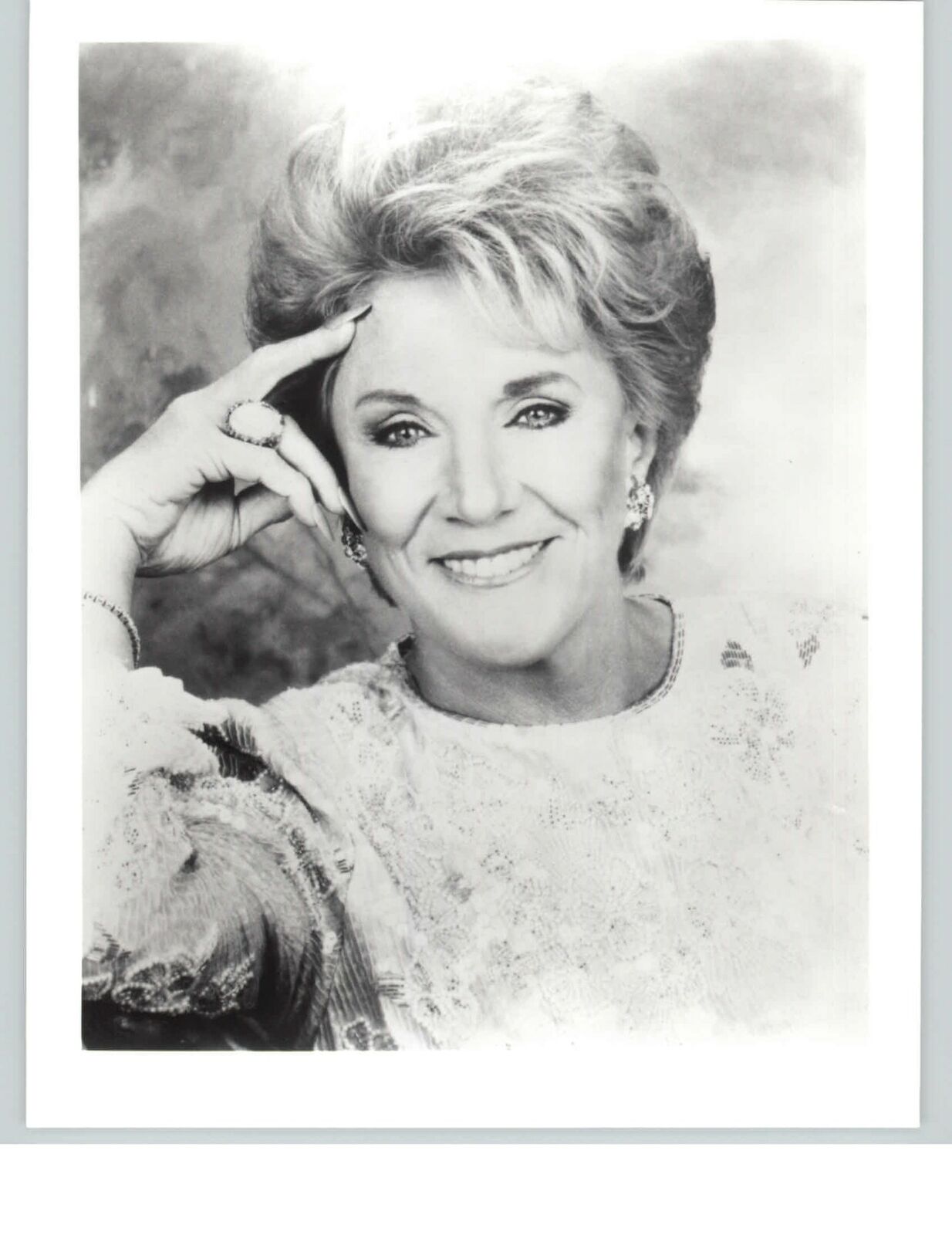 Jeanne Cooper - 8x10 Headshot Photo Poster painting - Young and the Restless