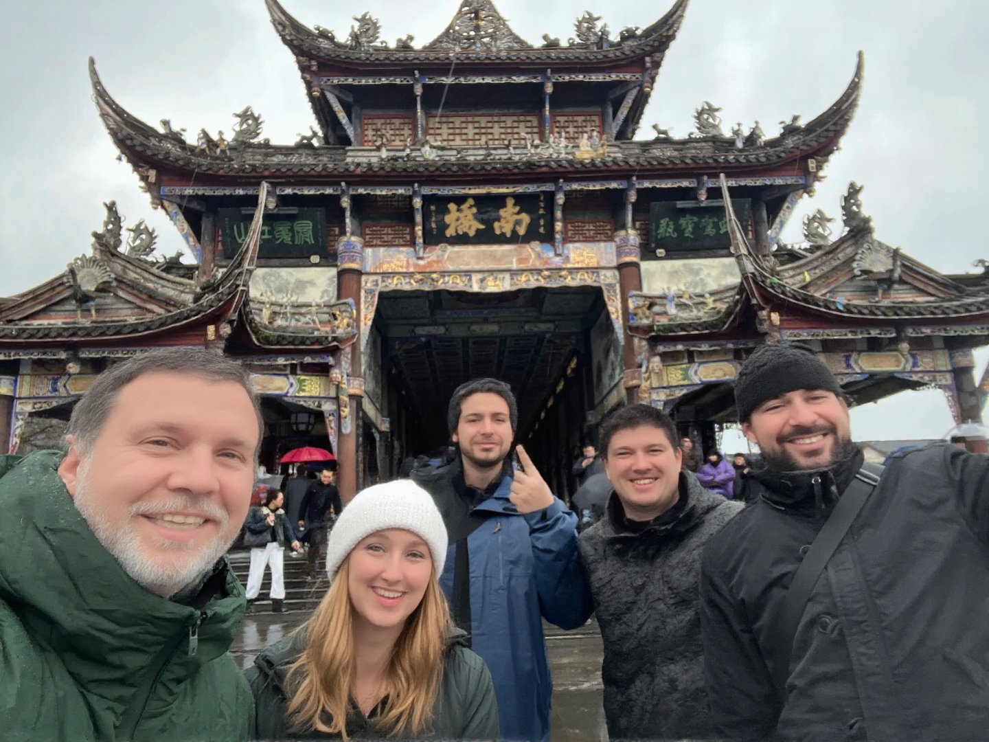 2-Day Panda Base, Dujiangyan, Mount Qingcheng，private tour&family tour