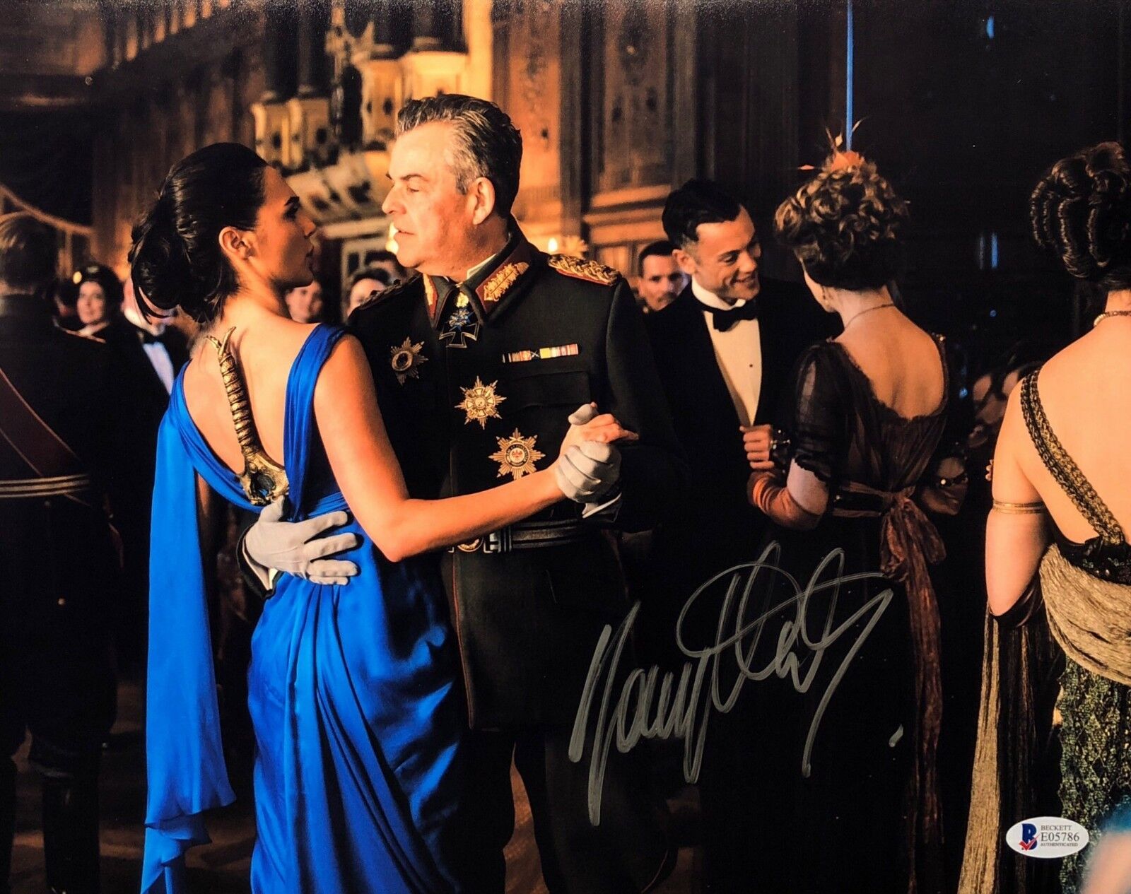 Danny Huston Signed Wonder Woman 11x14 Photo Poster painting *Ludendorff BAS Beckett E05786