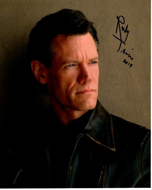 RANDY TRAVIS signed autographed Photo Poster painting