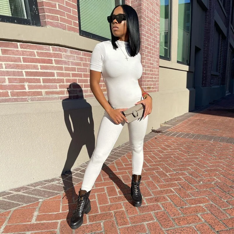 Hugcitar 2021 Short Sleeve Solid Zip Up O-Neck Skinny Bodycon Jumpsuit Spring Summer Women Fashion Streetwear Lounge Wear Romper