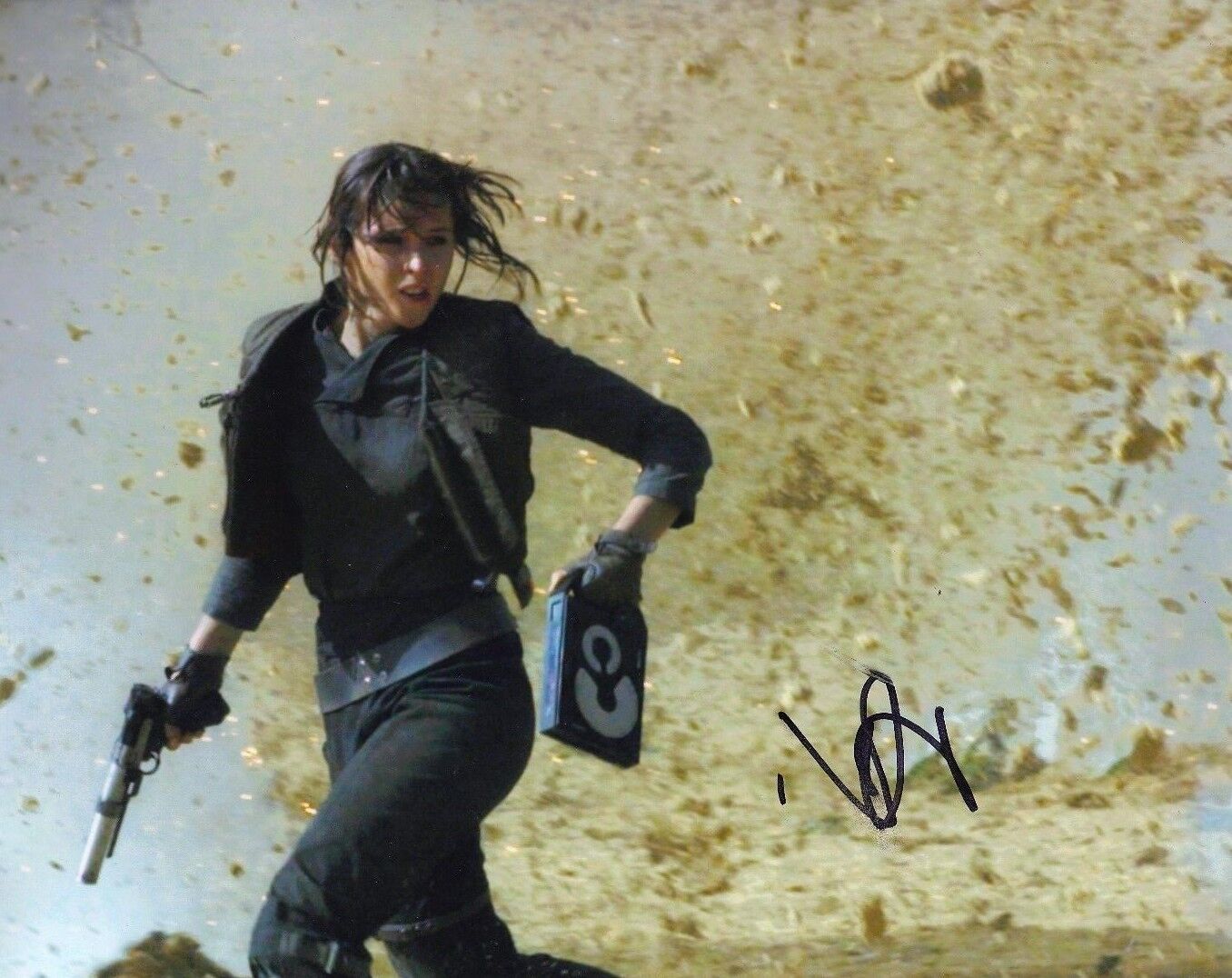 Felicity Jones Signed 10X8 Photo Poster painting Rogue One: A STAR WARS Story AFTAL COA (5422)