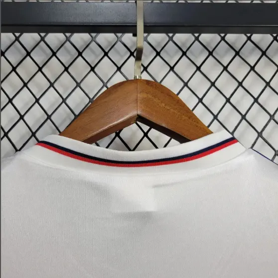 Retro England 1982 Home Football T-Shirt Thai Quality
