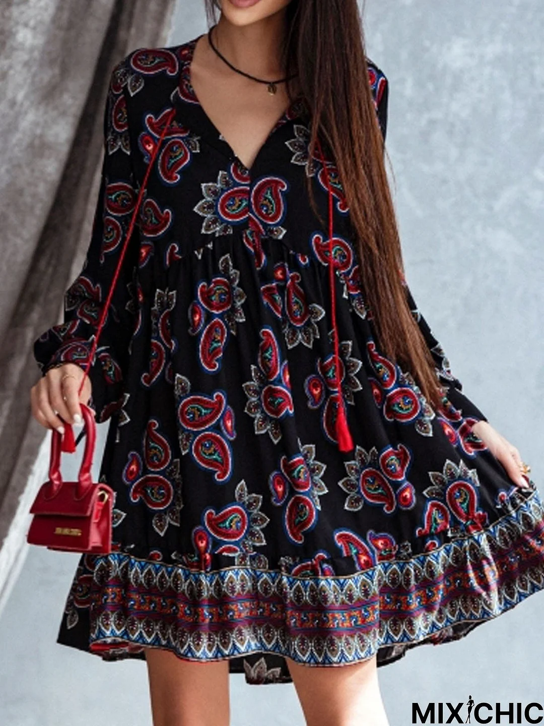 Cashew Flowers Printed Casual Lace-Up V Neck Dress