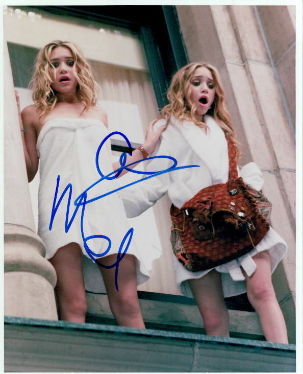 Mary-Kate and Ashley Olsen signed 8x10 Photo Poster painting