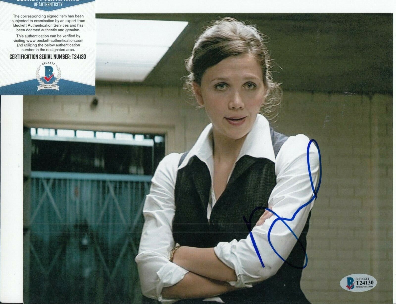 MAGGIE GYLLENHAAL signed (THE DARK KNIGHT) 8X10 *Rachel* Photo Poster painting BAS BECKETT #1