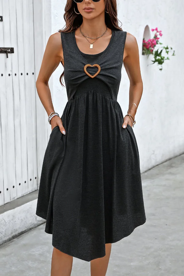 Fashion Heart Solid Color Midi Dress