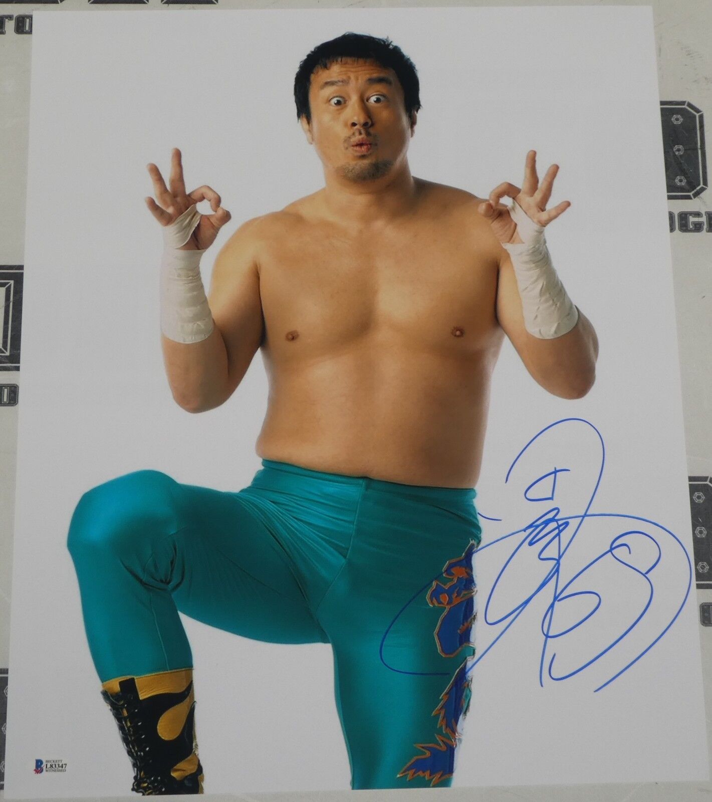 Ryusuke Taguchi Signed 16x20 Photo Poster painting BAS COA New Japan Pro Wrestling Autograph 347