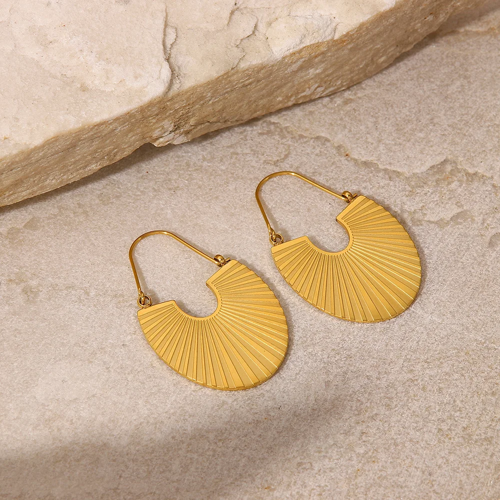 18K Gold Plated Scalloped Earrings