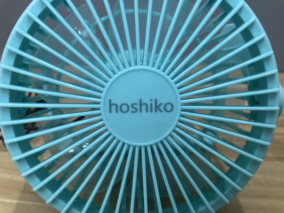 hoshiko USB-Powered Desktop Fans - 6 Inch Portable Fans with 3 Speeds Strong Airflow, Quiet Operation and 360&deg;Rotate, Personal Table Fan for Home,Office, Bedroom