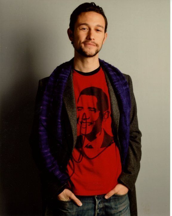 JOSEPH GORDON-LEVITT signed autographed PRESIDENT BARACK OBAMA T-SHIRT Photo Poster painting