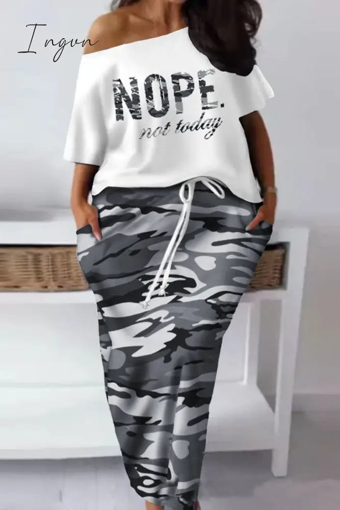 Ingvn - Grey Elegant Print Patchwork Draw String Pocket Oblique Collar Pencil Skirt Plus Size Two
