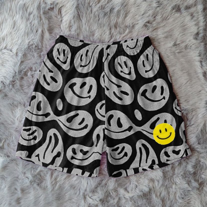 Irregular smile sports casual shorts