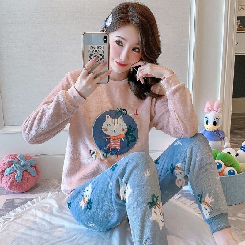 Women Winter Pajamas Flannel Long-sleeved Thickening Plus Velvet Coral Fleece Winter Pajamas Woman 2020 Home Service Suit
