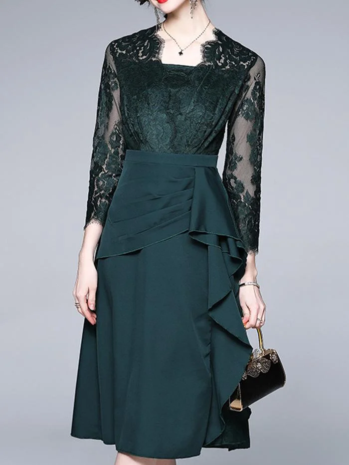 Fashion Lace Mid-length Dress