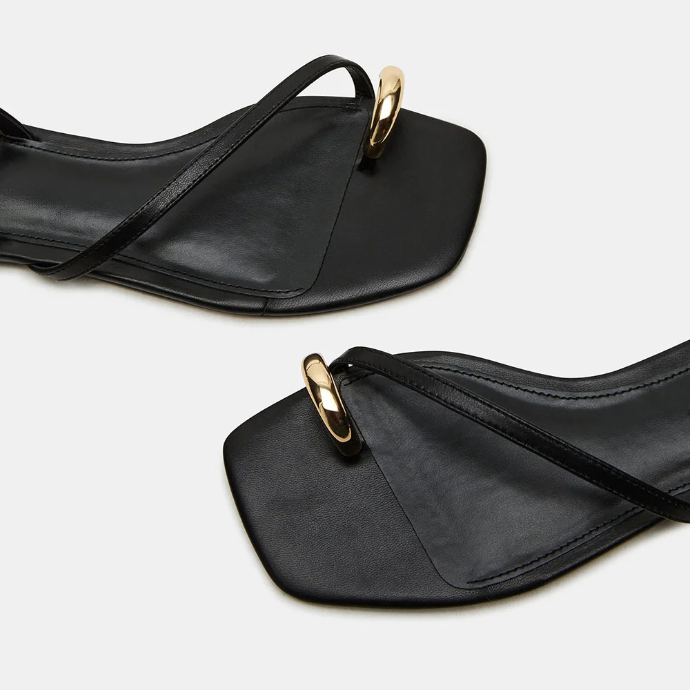 Women's Black Metal Decor Flat Ankle Strap Toe Loop Sandals