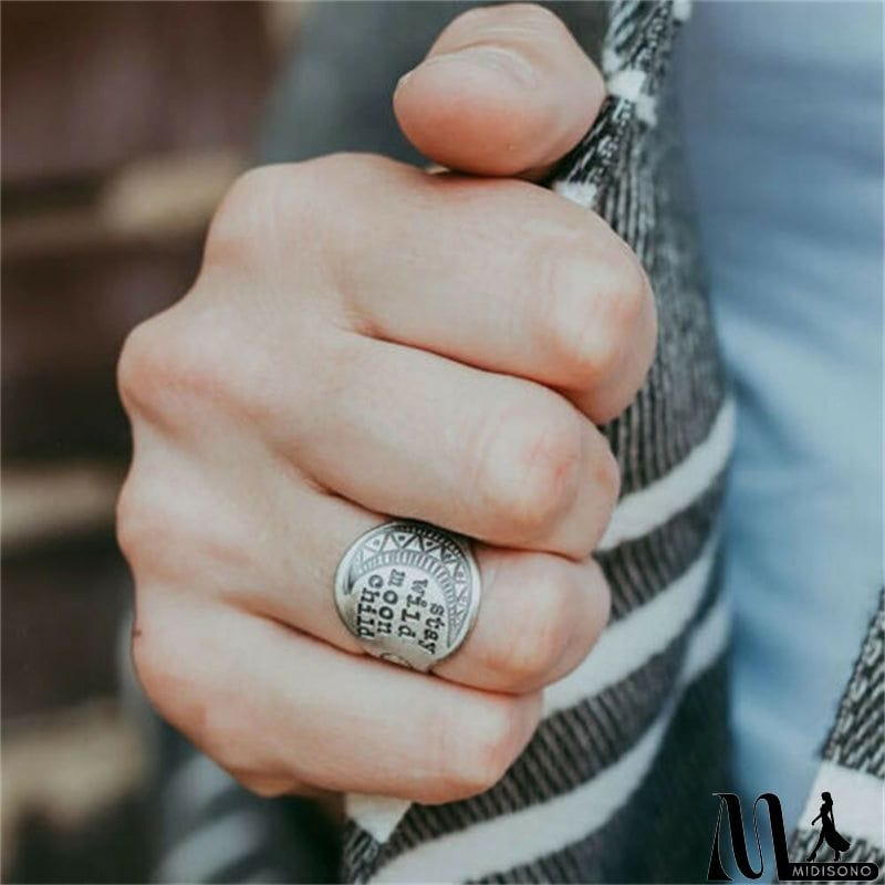 MidiSono - Ladies Retro Simple Disc Carved Moon Word Rings