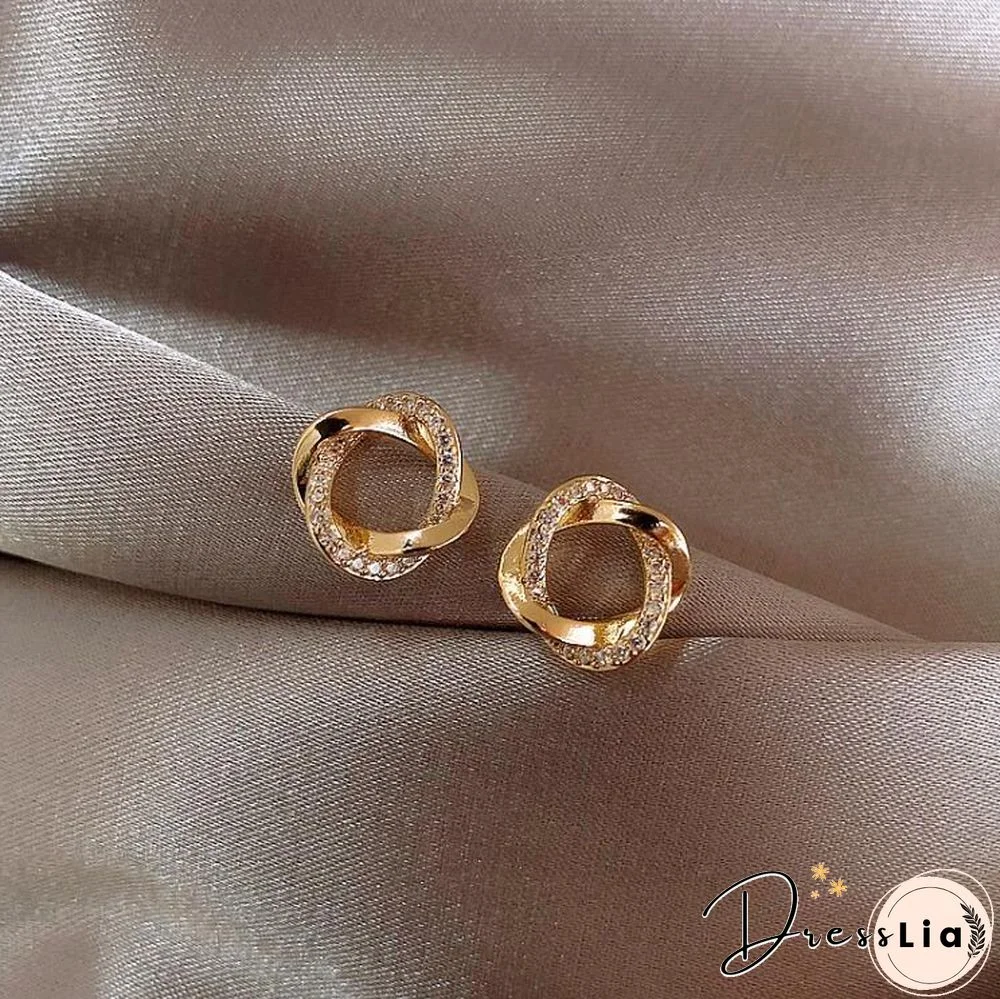 925 Silver Needle Earrings New Trendy Female Korean Exquisite Small Diamond Stalking Earrings Commuter Earrings