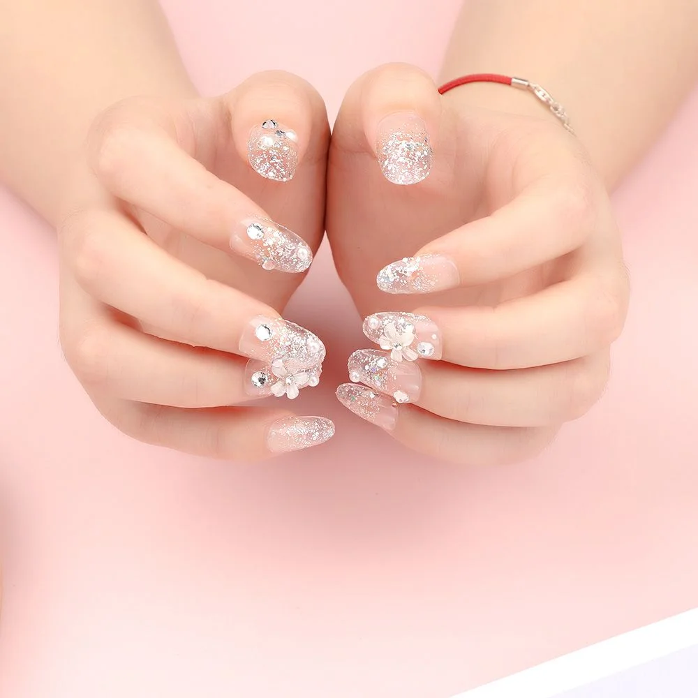 24Pcs Luxe Shining Rhinestone Wedding False Nails Transparent Glitter Gems Crown Designed Square Full Short Fake Art Bride-Nail Inspo