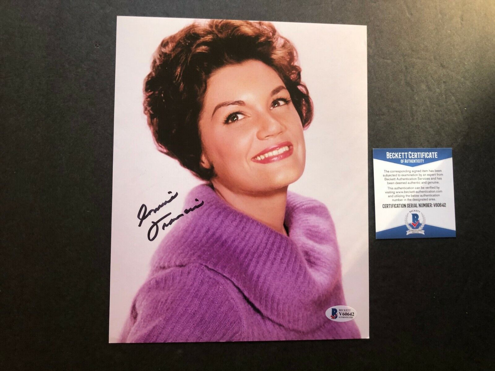 Connie Francis Hot! signed autographed classic sexy 8x10 Photo Poster painting Beckett BAS coa