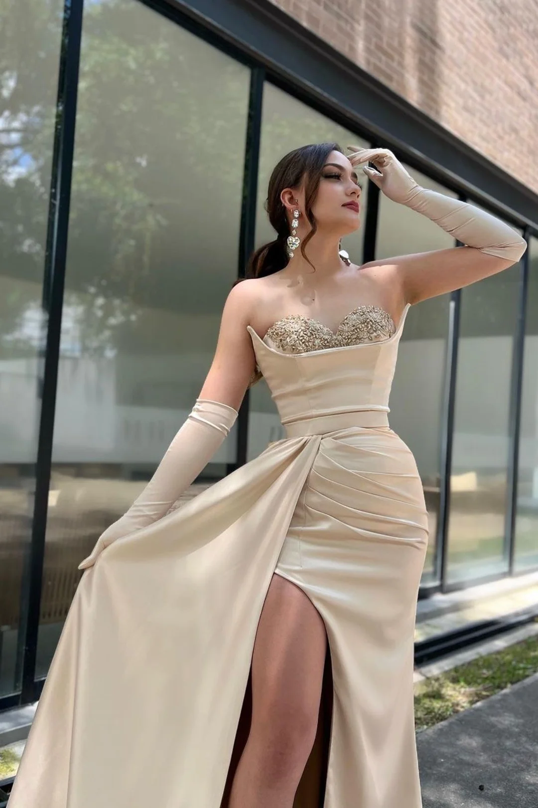 Lussooy Sweetheart Prom Dress With Sleeves Champagne High Slit 