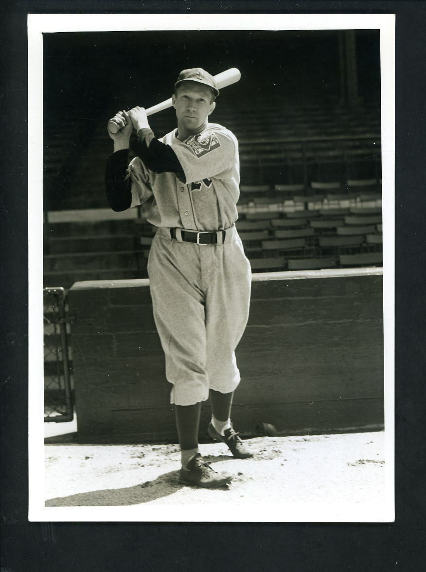 Dee Miles 1939 Press Original Photo Poster painting Philadelphia A's Athletics