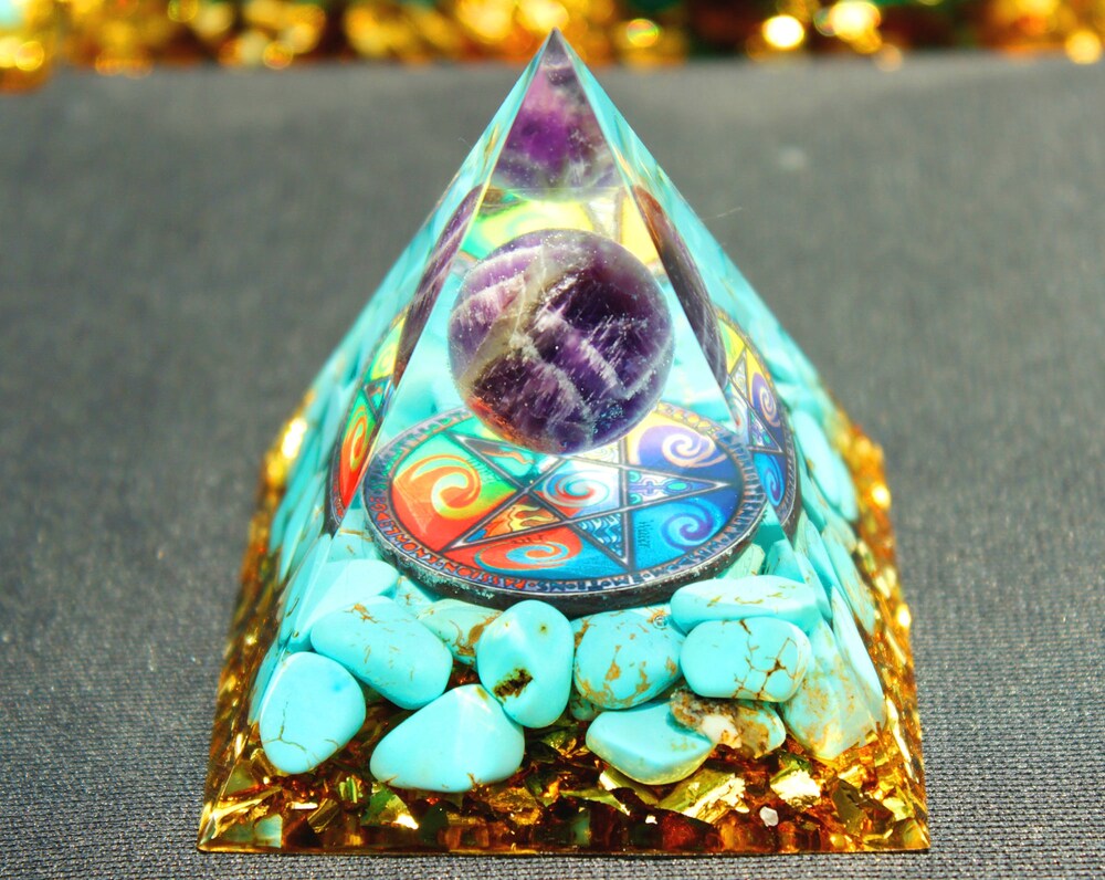 

Orgone Pyramid Chakra - Turquoise, 501 Original