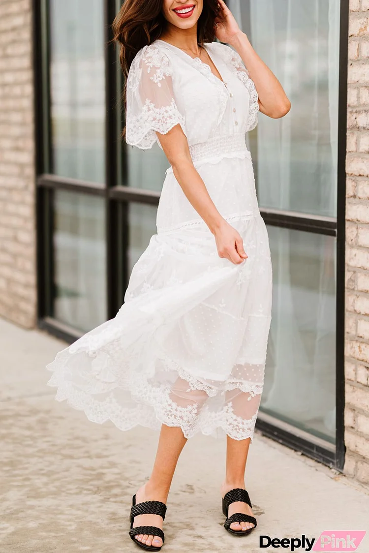 White Chic Luminous Dawn Lace Gown