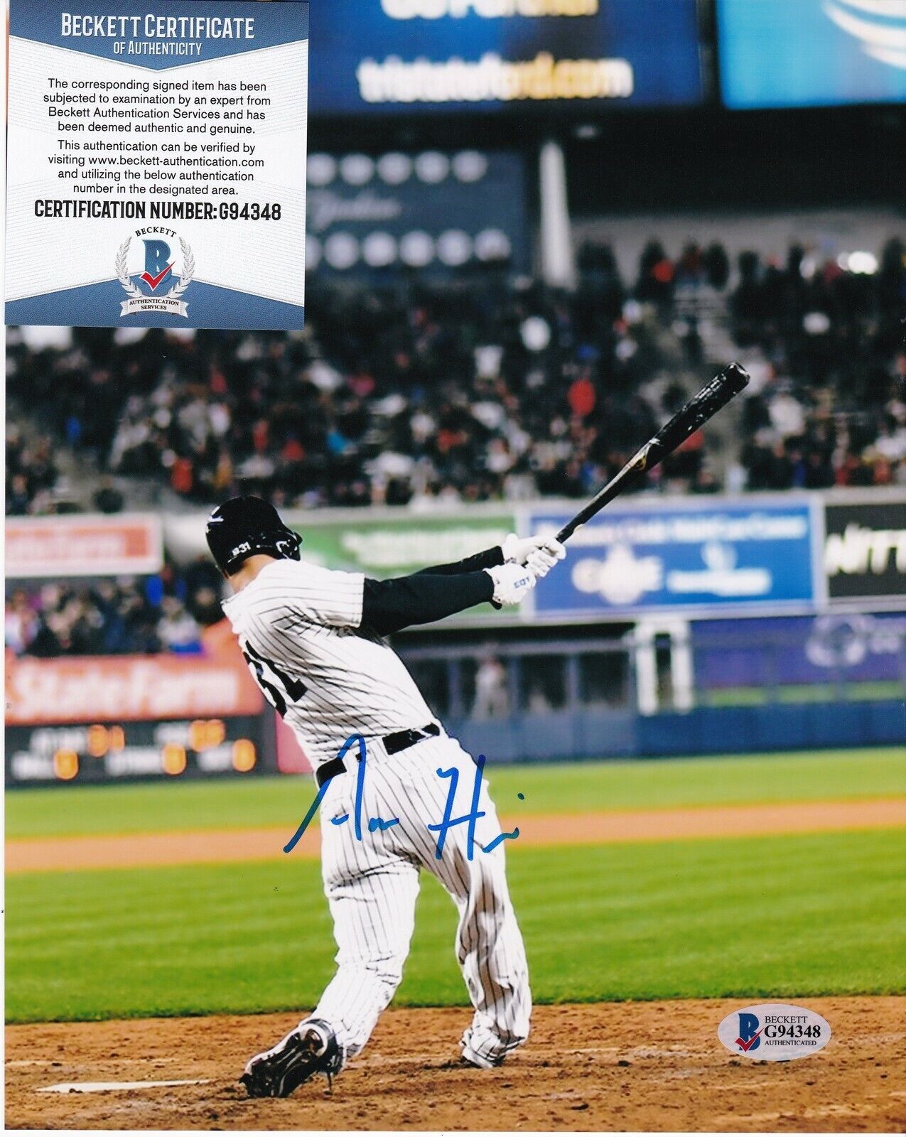 AARON HICKS NEW YORK YANKEES BECKETT AUTHENTICATED ACTION SIGNED 8x10