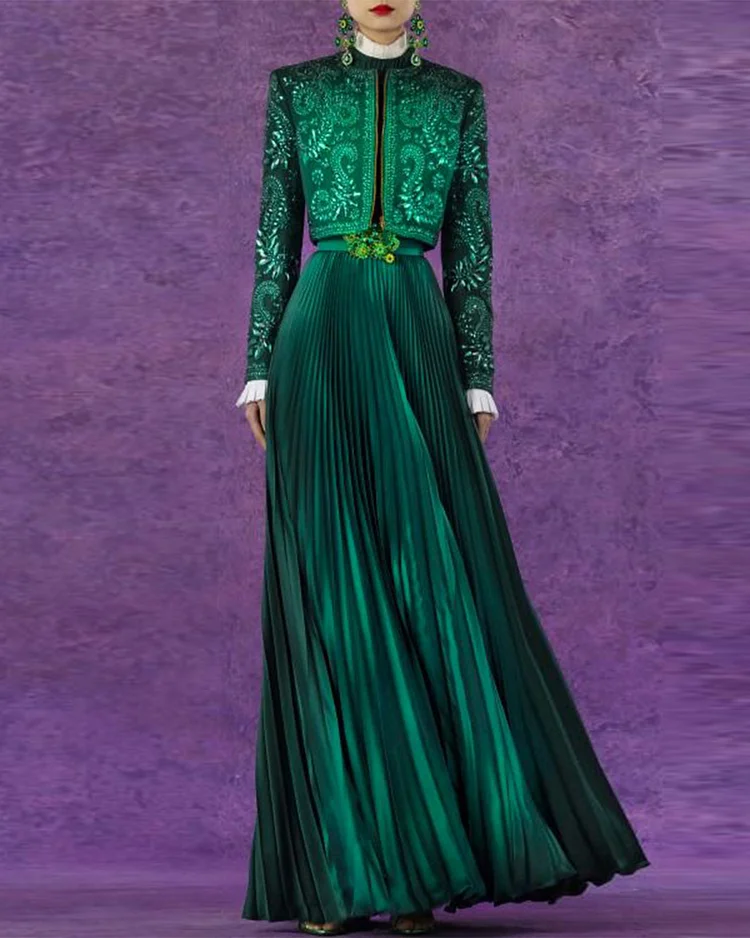 Elegant embroidered jacket and pleated skirt two-piece set