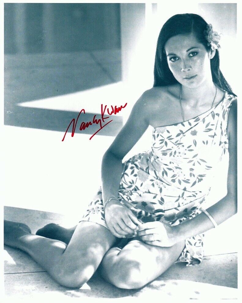 NANCY KWAN hand-signed BEAUTIFUL YOUNG LEGGY BAREFOOT 8x10 authentic w/