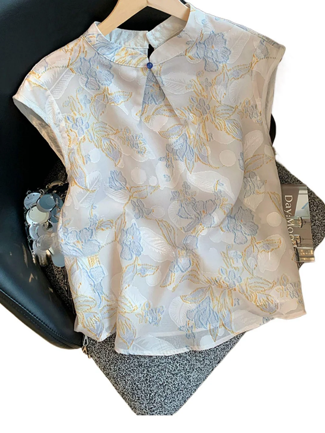 Athvotar Athvotar Chinese Collar Buckle Embroidered Jahua Sleeveless Shirt Women 2025 New Zen Age Reduction Chic Vest Top