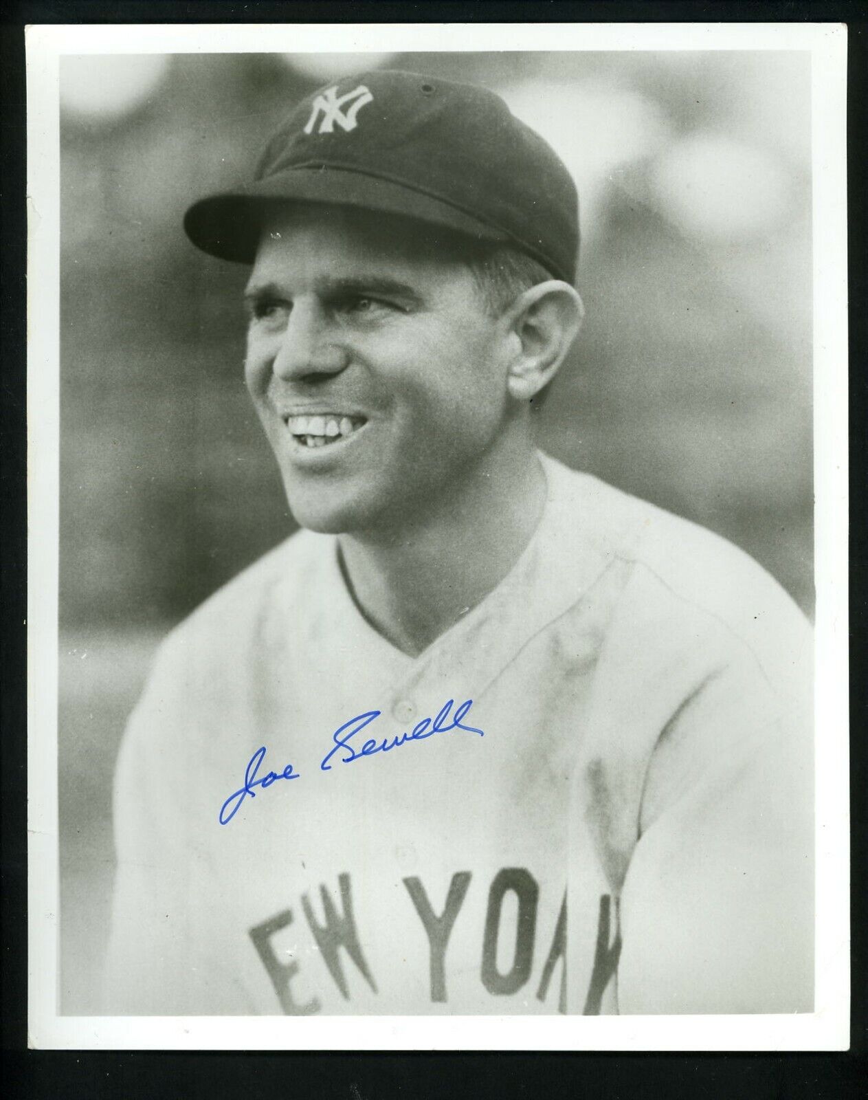 Joe Sewell Signed Autographed 8 x 10 B&W Photo Poster painting with JSA authentication Yankees