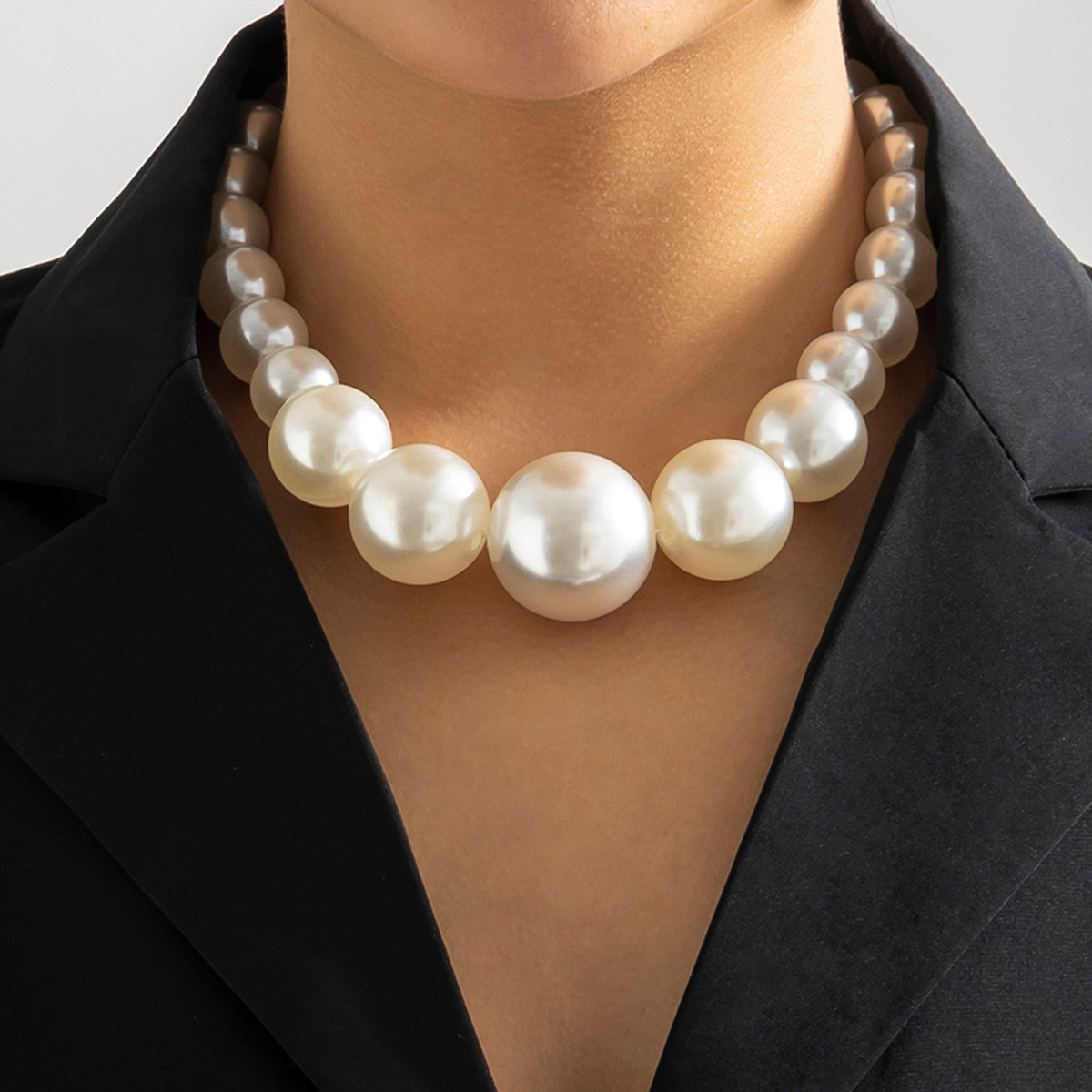 Vintage Pearl Jewelry