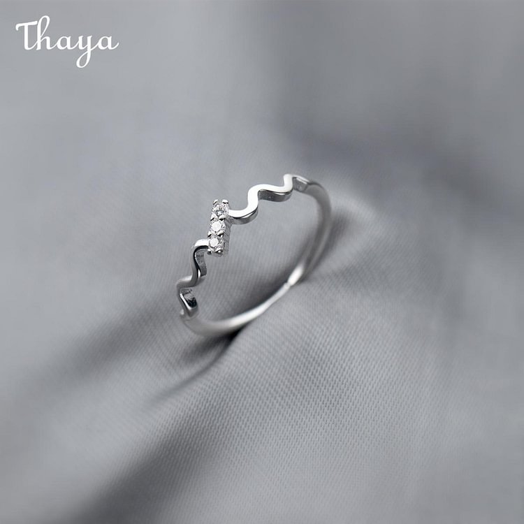 Thaya 925 Silver  Wave Ring