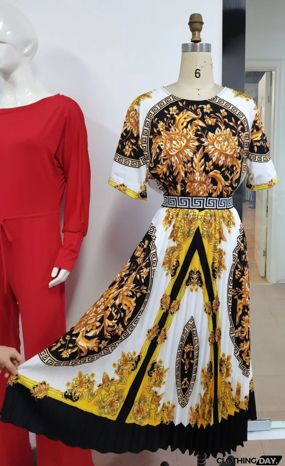 Summer Print Retro Short Sleeves Pleated Long Dress