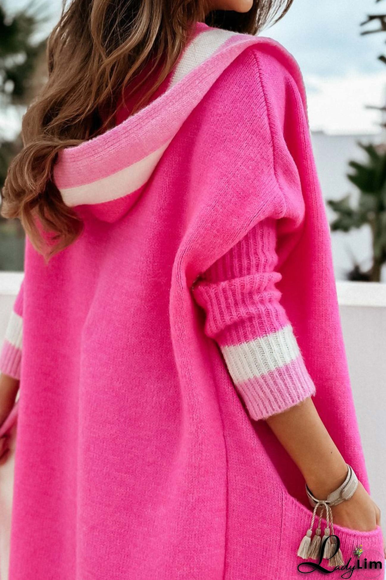 Relaxed and trendy Cardigan