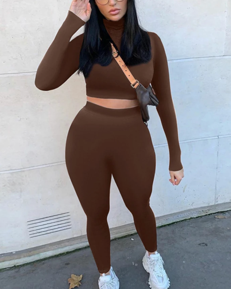Fleece-Lined Solid Color Long Sleeve Crop Top & Pants Set